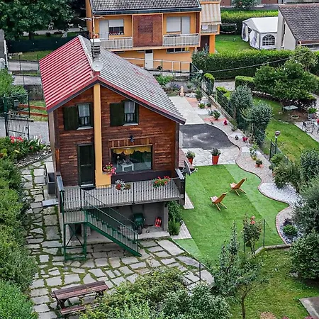 Woodhouse Villa *