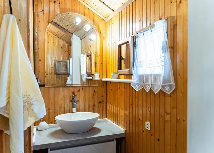 Woodhouse Villa Paesana